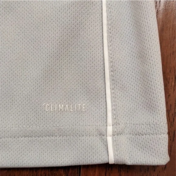 Adidas Women's Tech T-Shirt, Size XL - Picture 6 of 9